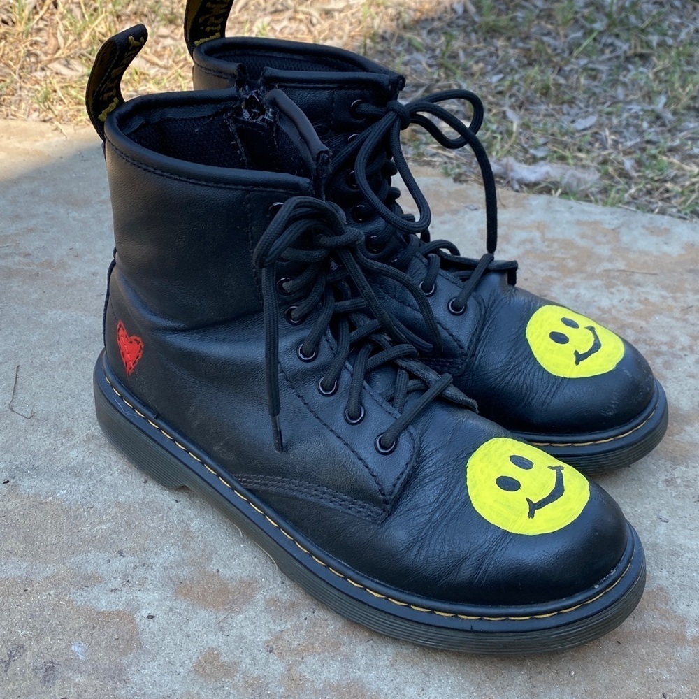 Dr. Martens 1460 combat boot lace up with side zip kids size 3 custom smiley 😊